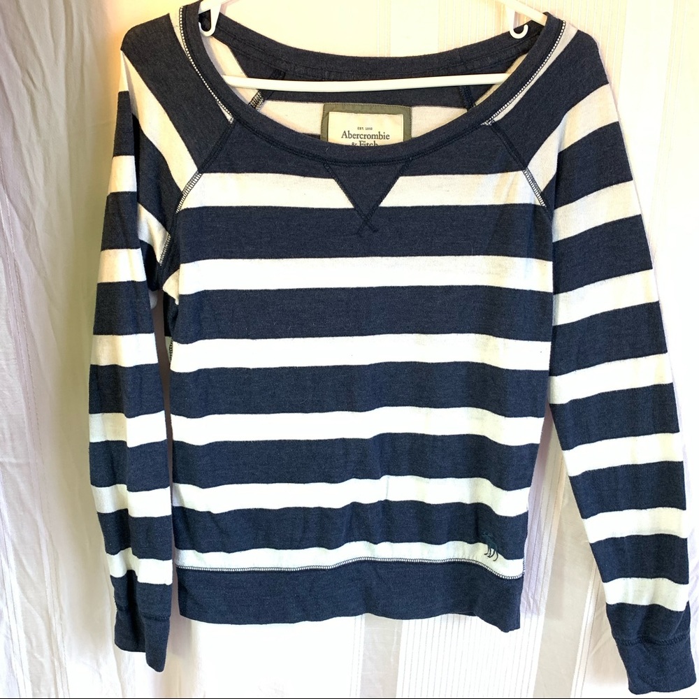 Abercrombie&fitch blue&white longsleeve; S- Medium